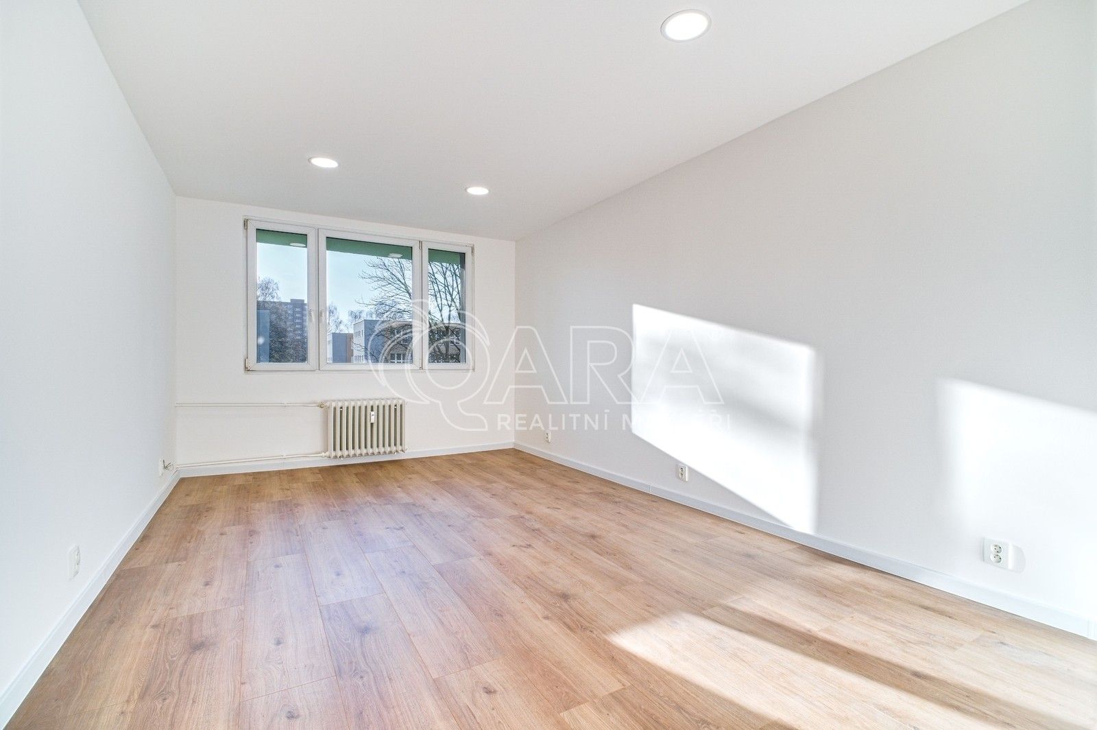 Pronájem byt 3+1 - Holasova, Ostrava, 74 m²