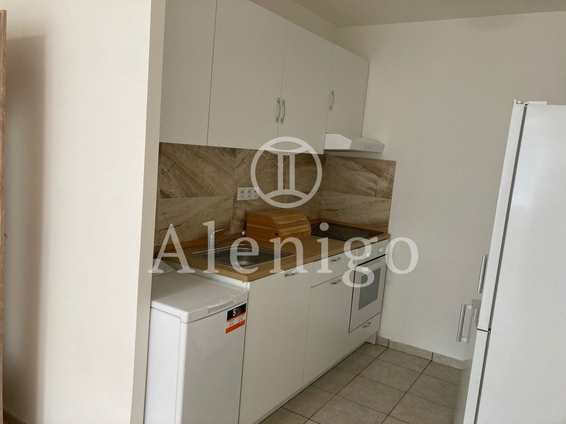Byt 2+kk · 44 m² · Blattného, Praha - 4