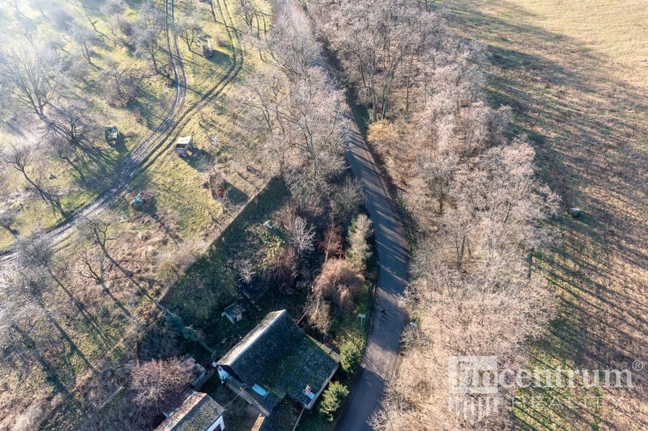 Prodej pozemek pro bydlení - Močovice, 434 m² - 5
