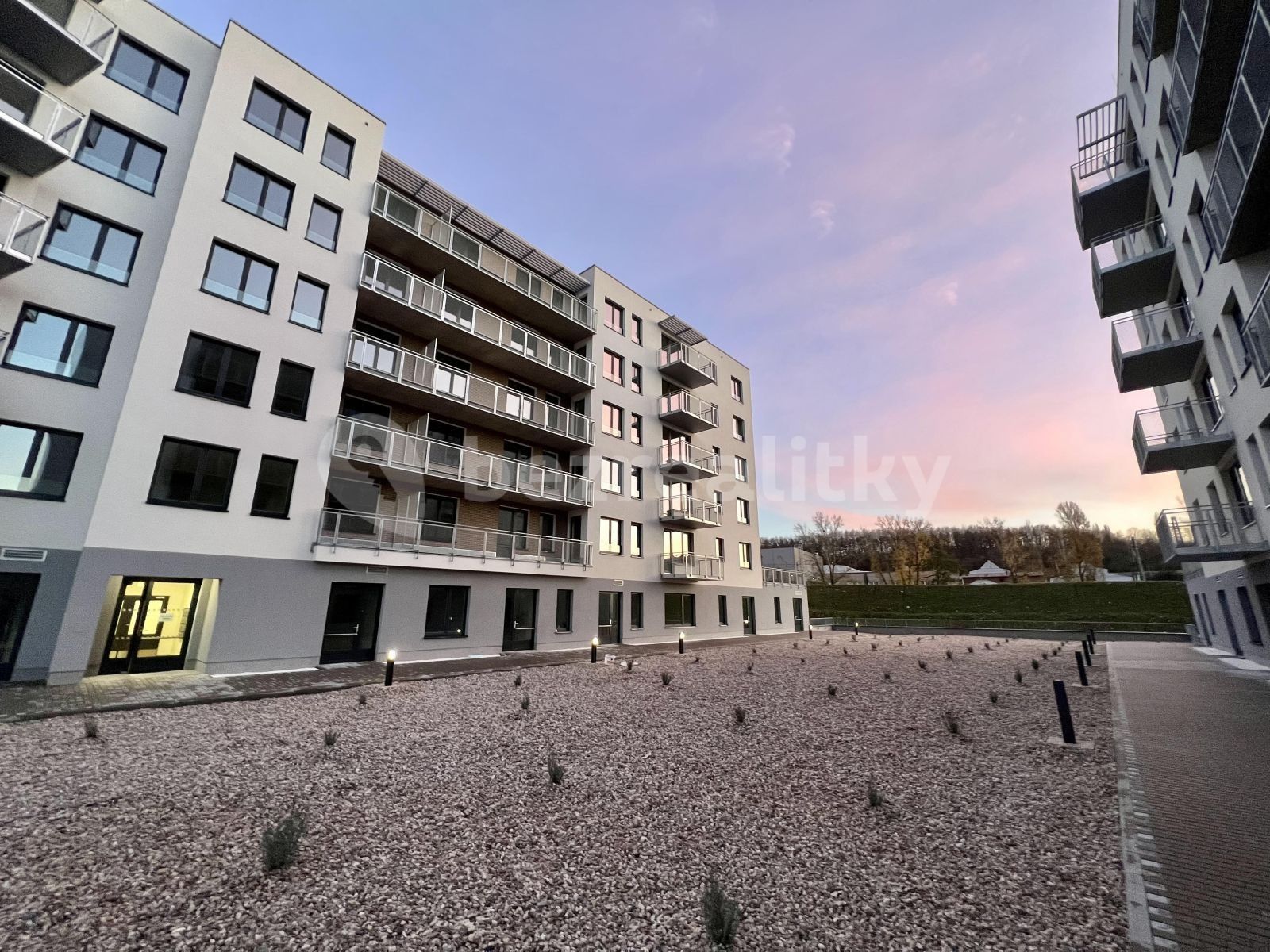 2+kk, Čerpadlová, Praha - Vysočany, 57 m² - 1
