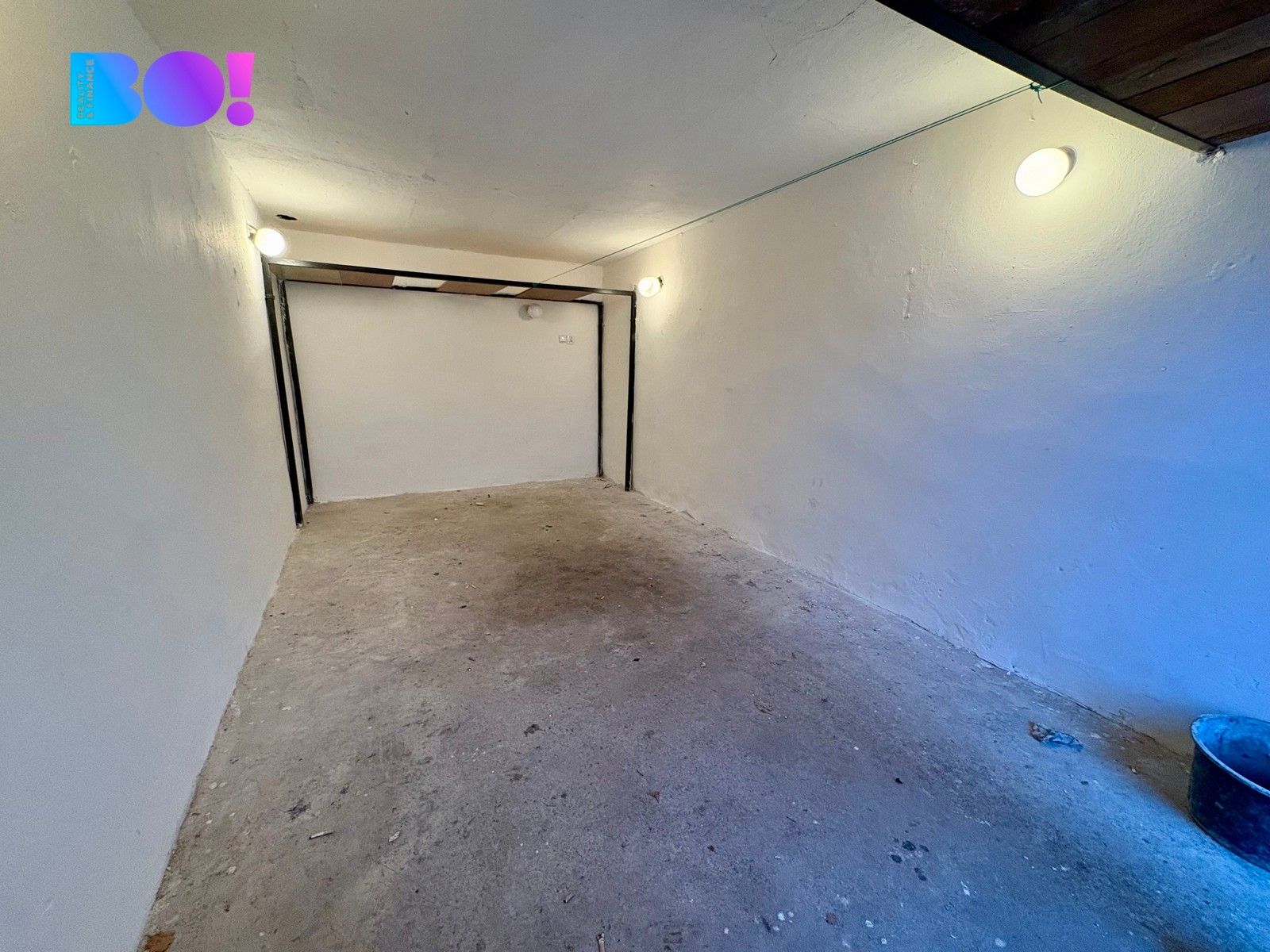 Garáže, Na Horkách, Český Těšín, 20 m²