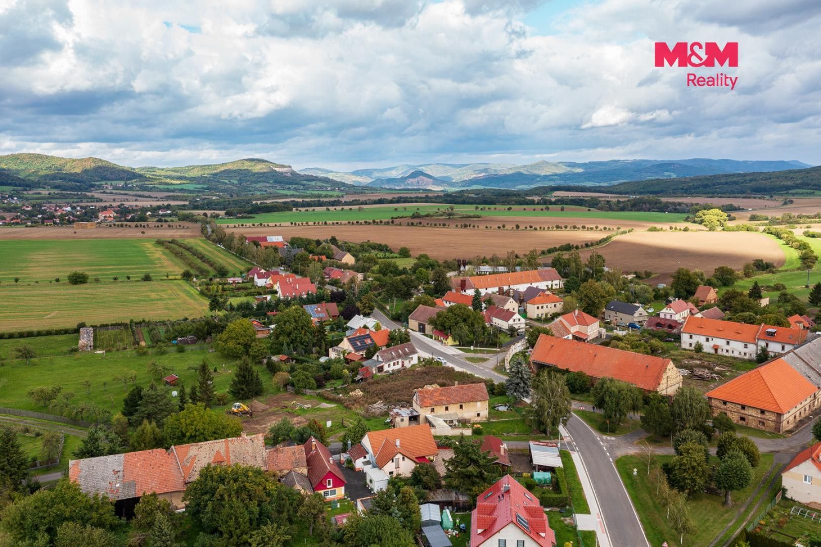 Prodej pozemek pro bydlení - Velemín Březno - 5