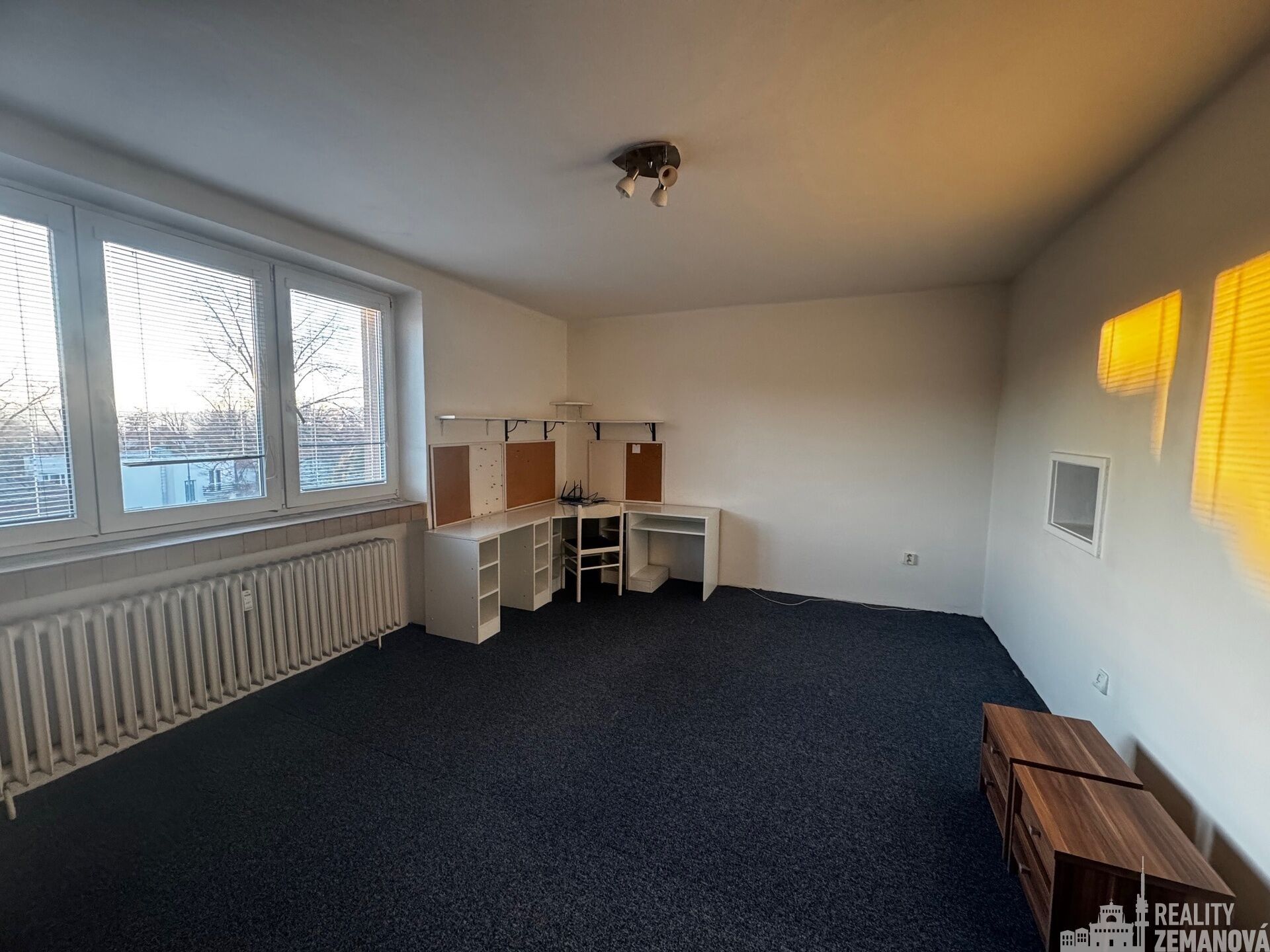 1+1, Višňová, Praha, 38 m² - 2