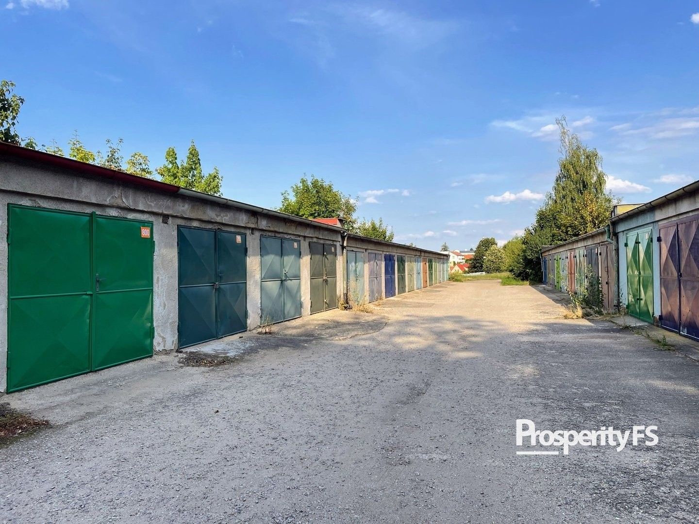 Pronájem garáž - Slaný, 19 m²