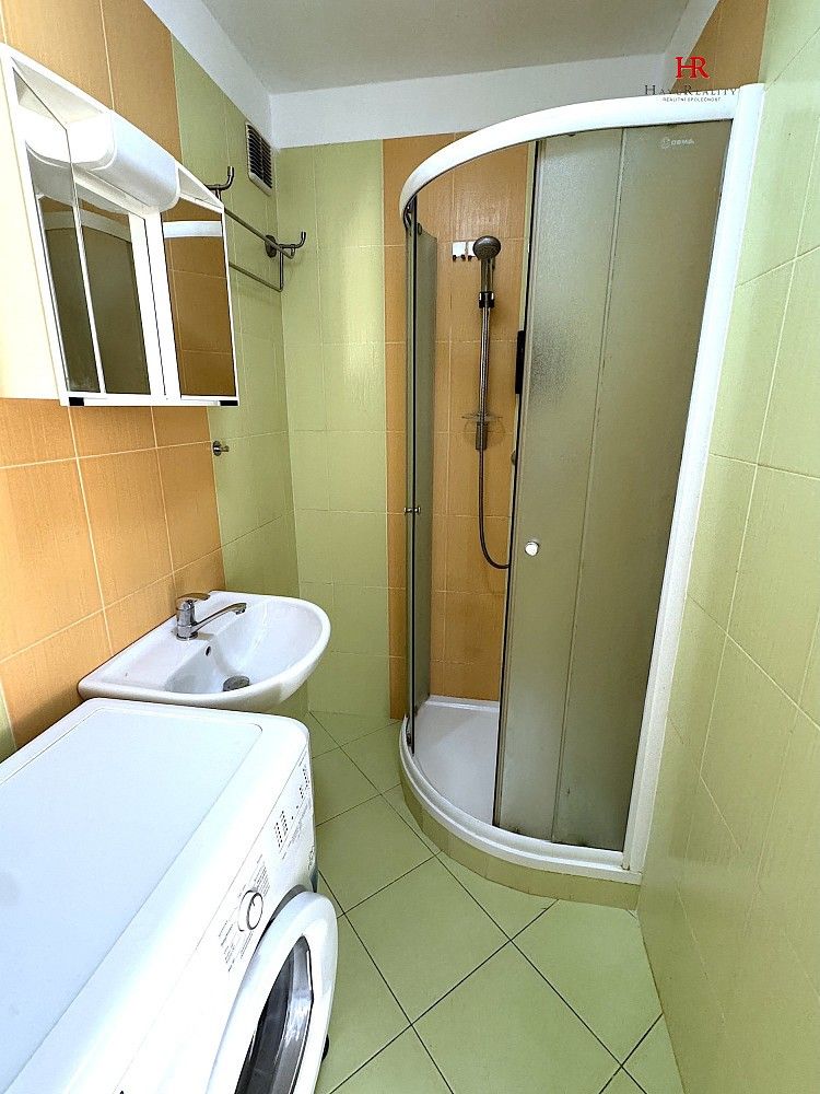 Pronájem byt 1+1 - Květnového vítězství, Praha 4, 29 m² - 5