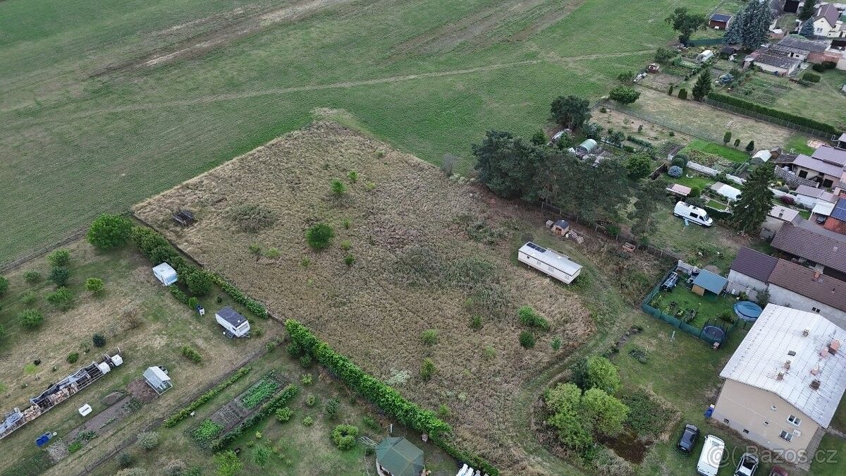 Zahrady, Benátky nad Jizerou, 294 71, 4 386 m²