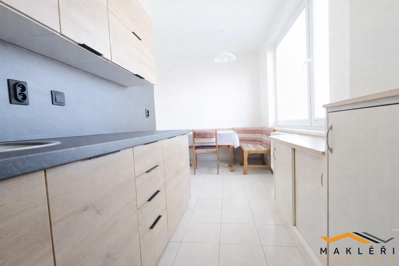 Pronájem byt 3+1 - Mládežnická  , Jindřichův Hradec, 79 m²