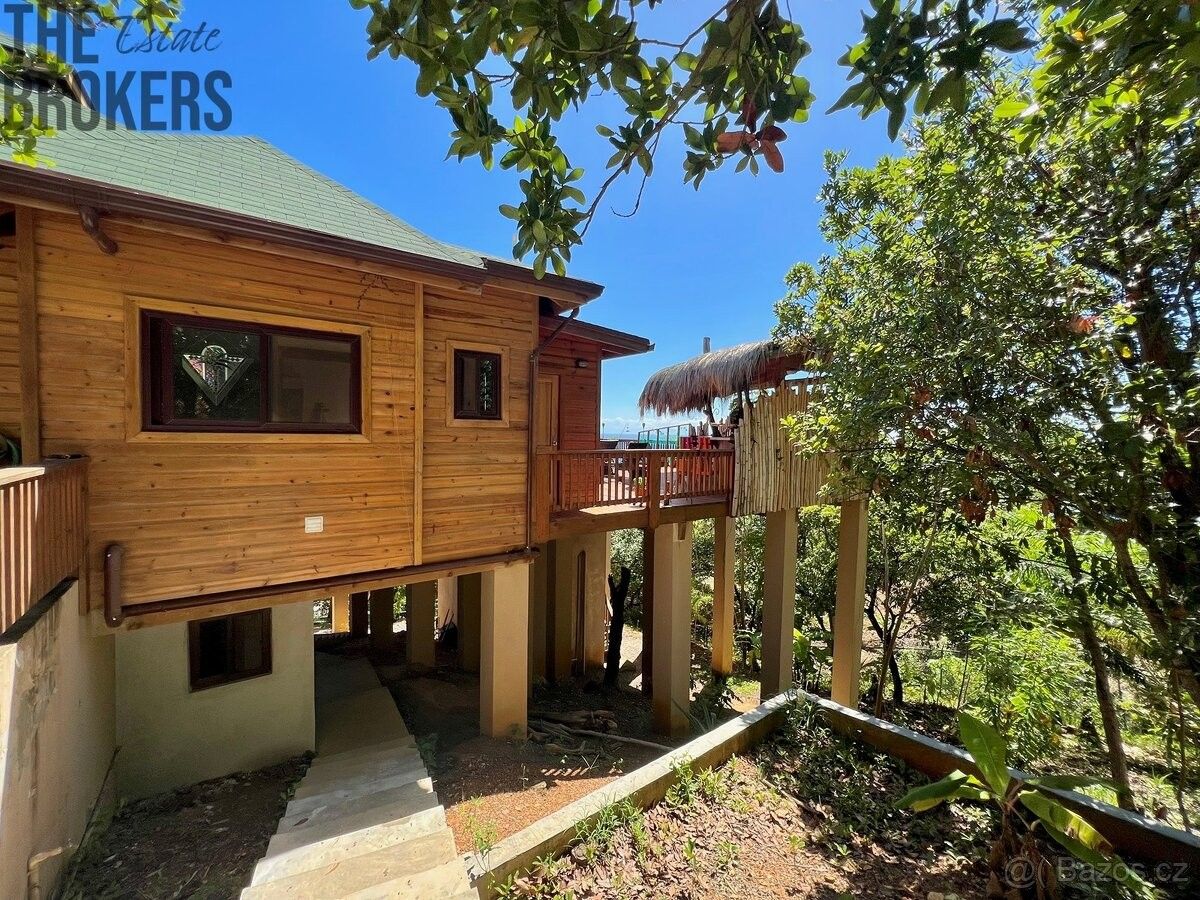 Prodej rodinný dům - 987 66, Zahraničí