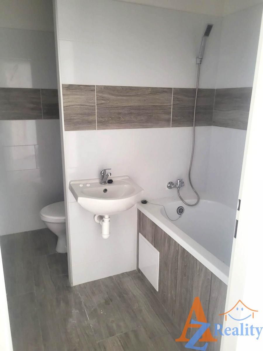 2+1, V Sídlišti, Děčín, 48 m²