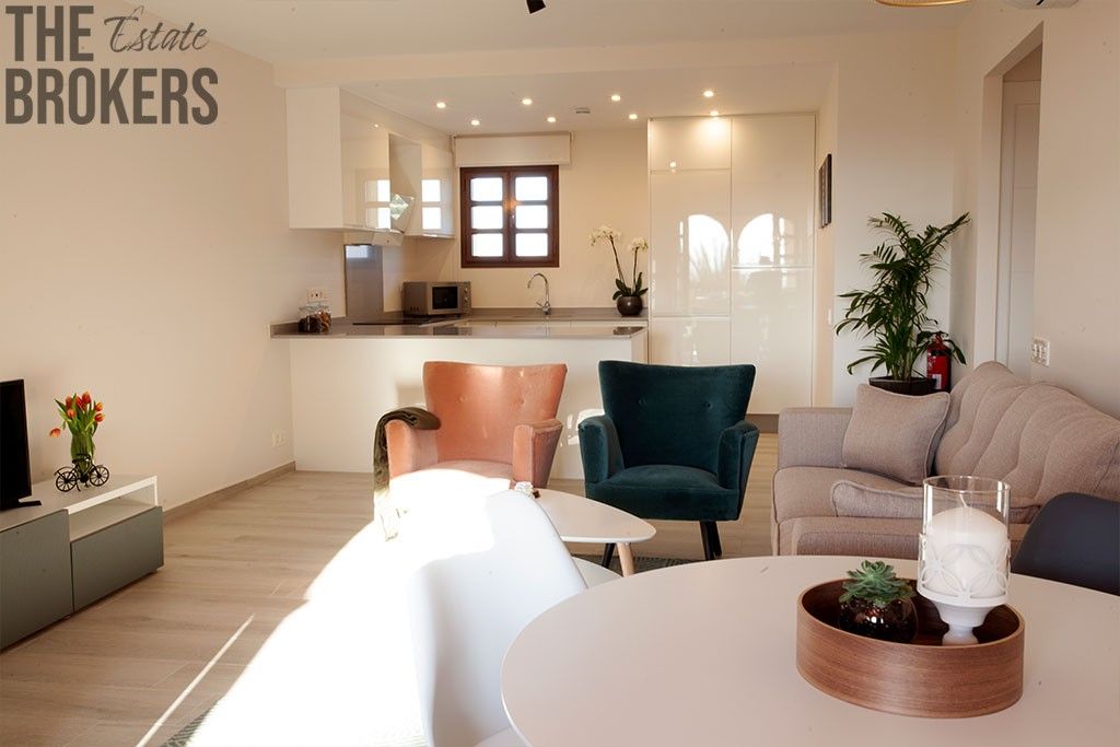 Prodej byt - 987 66, Zahraničí