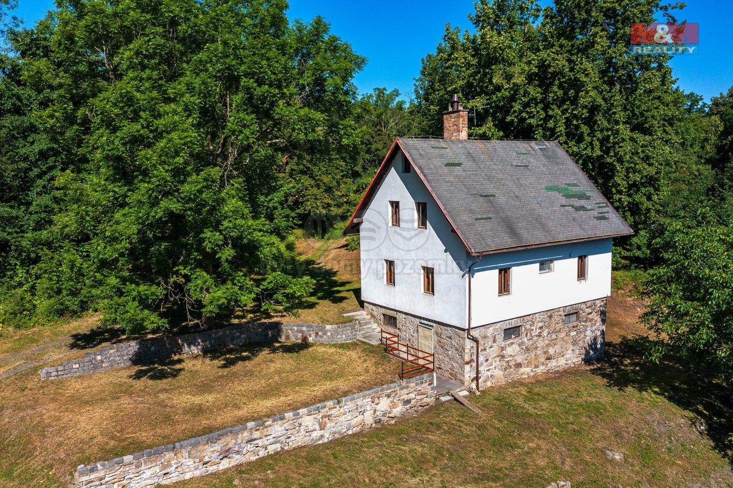 Chaty, Javorská, Jílové, 150 m²