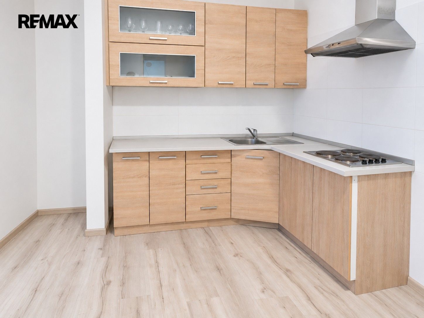 Byt 2+kk · 39 m² · Vítězná 1045, Karlovy Vary - 3