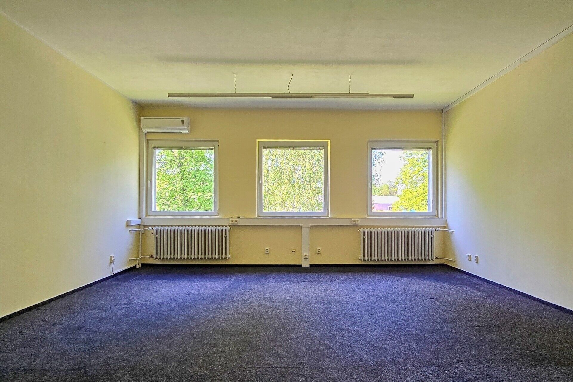 Kanceláře, Lešetínská , Karviná, 35 m² - 1