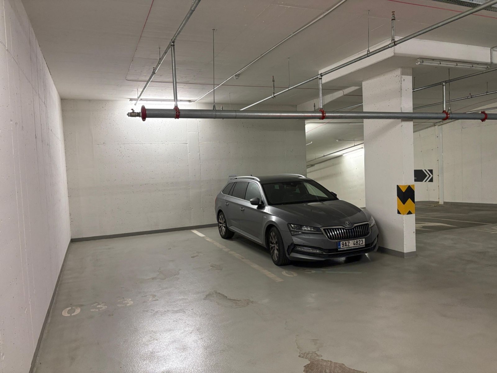 Garáž · 12 m² · Seifertova, Praha - Žižkov - 3