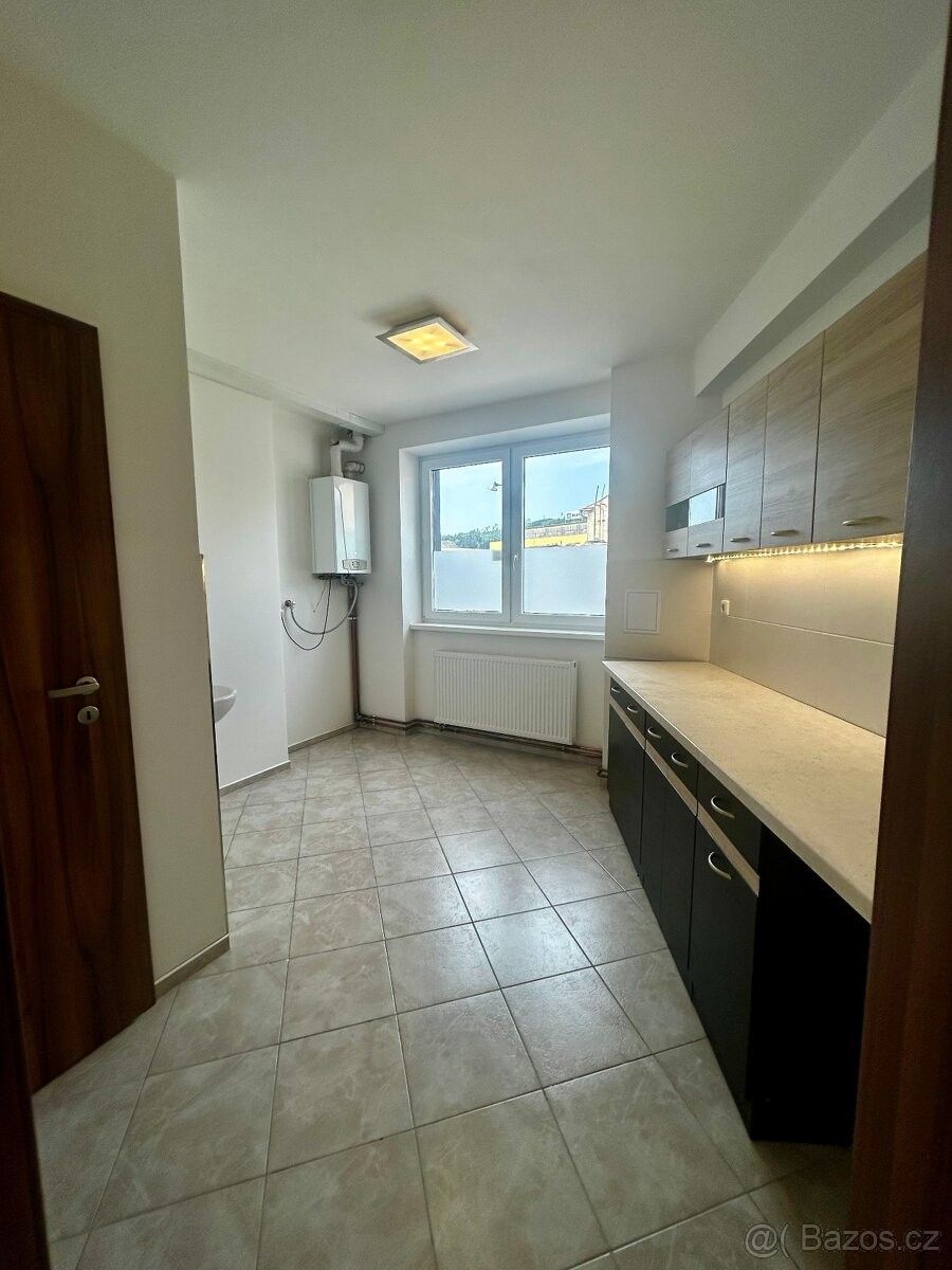 Obchodní prostory, Blansko, 678 01 - 2