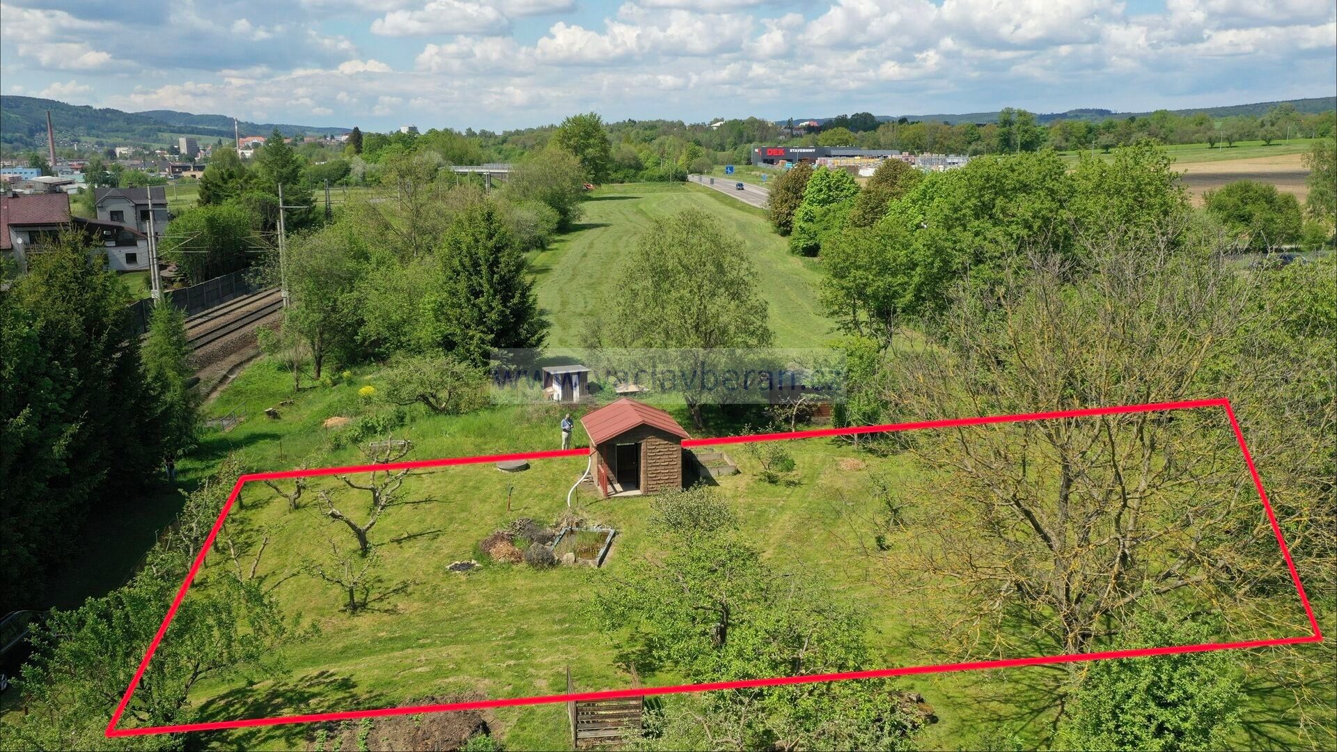 Zahrady, U Tří mostů , Dlouhá Třebová, 703 m²