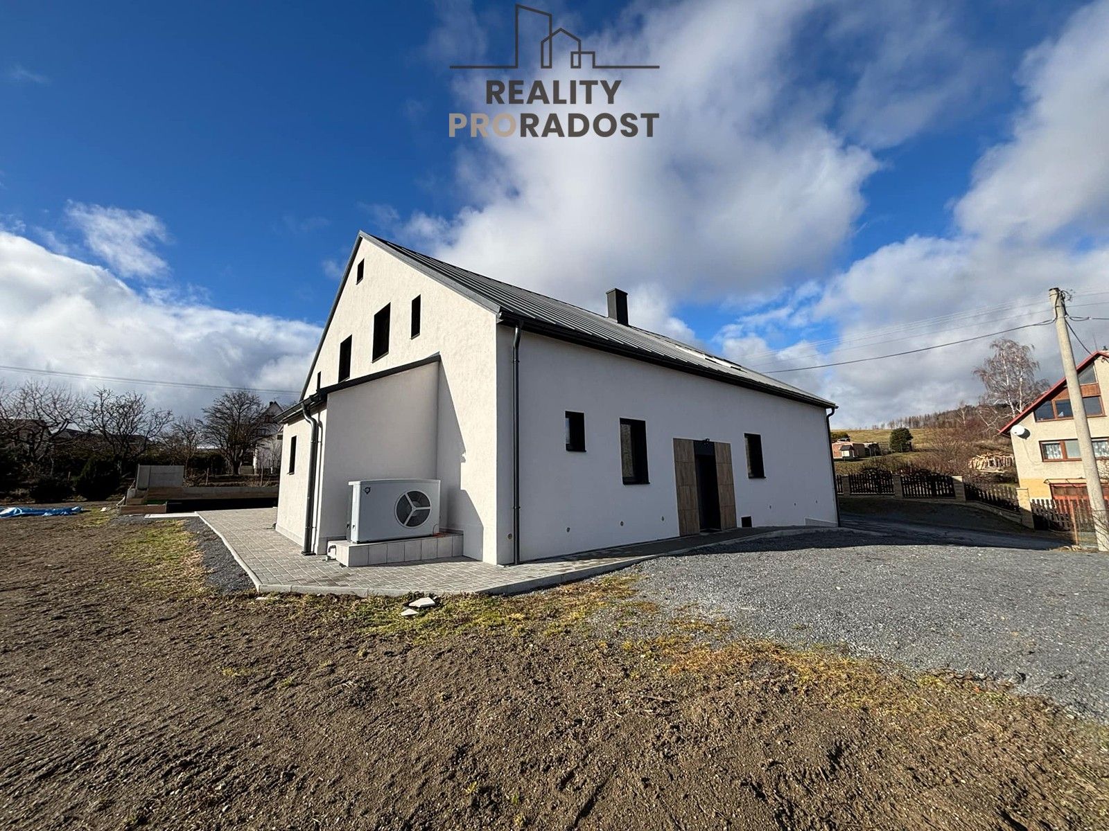 Prodej ubytovací zařízení - Andělská Hora, 530 m²