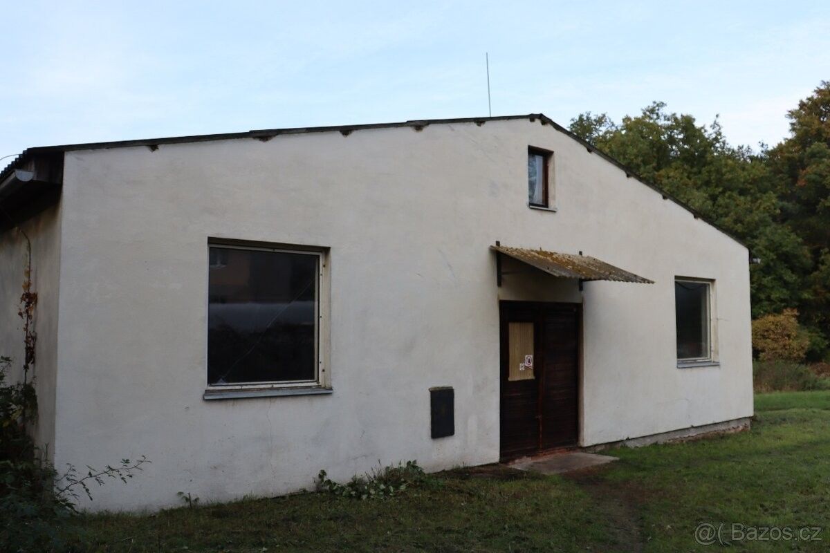 Prodej rodinný dům - Blatno, 441 01