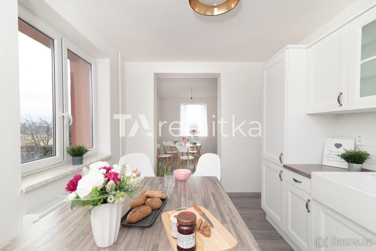 Rodinné domy, Dobratice, 739 51