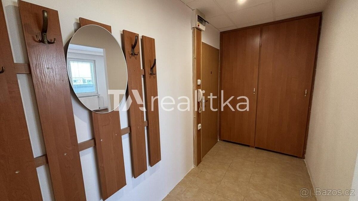 Pronájem byt - Orlová, 735 14