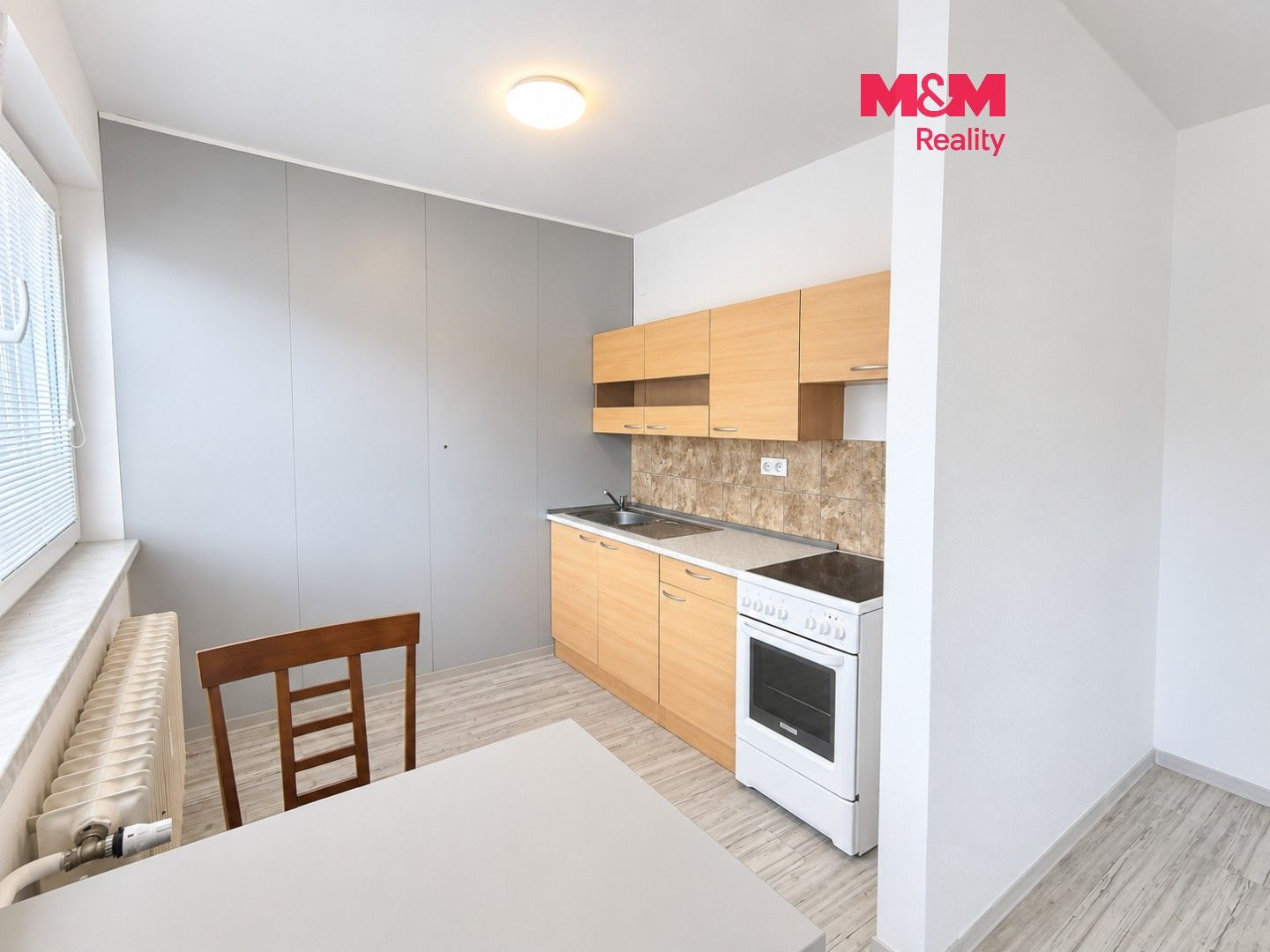 Pronájem byt 1+kk - Sušilova, Hradec Králové, 32 m² - 1