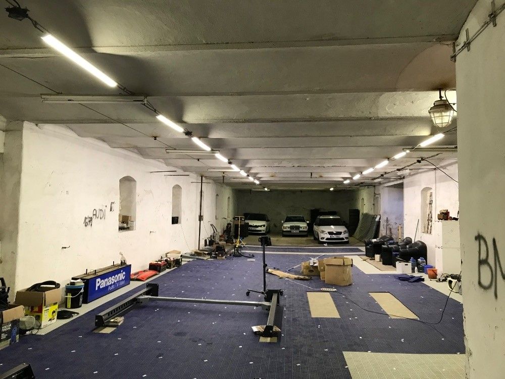 Garáže, Hořesedly, 270 04