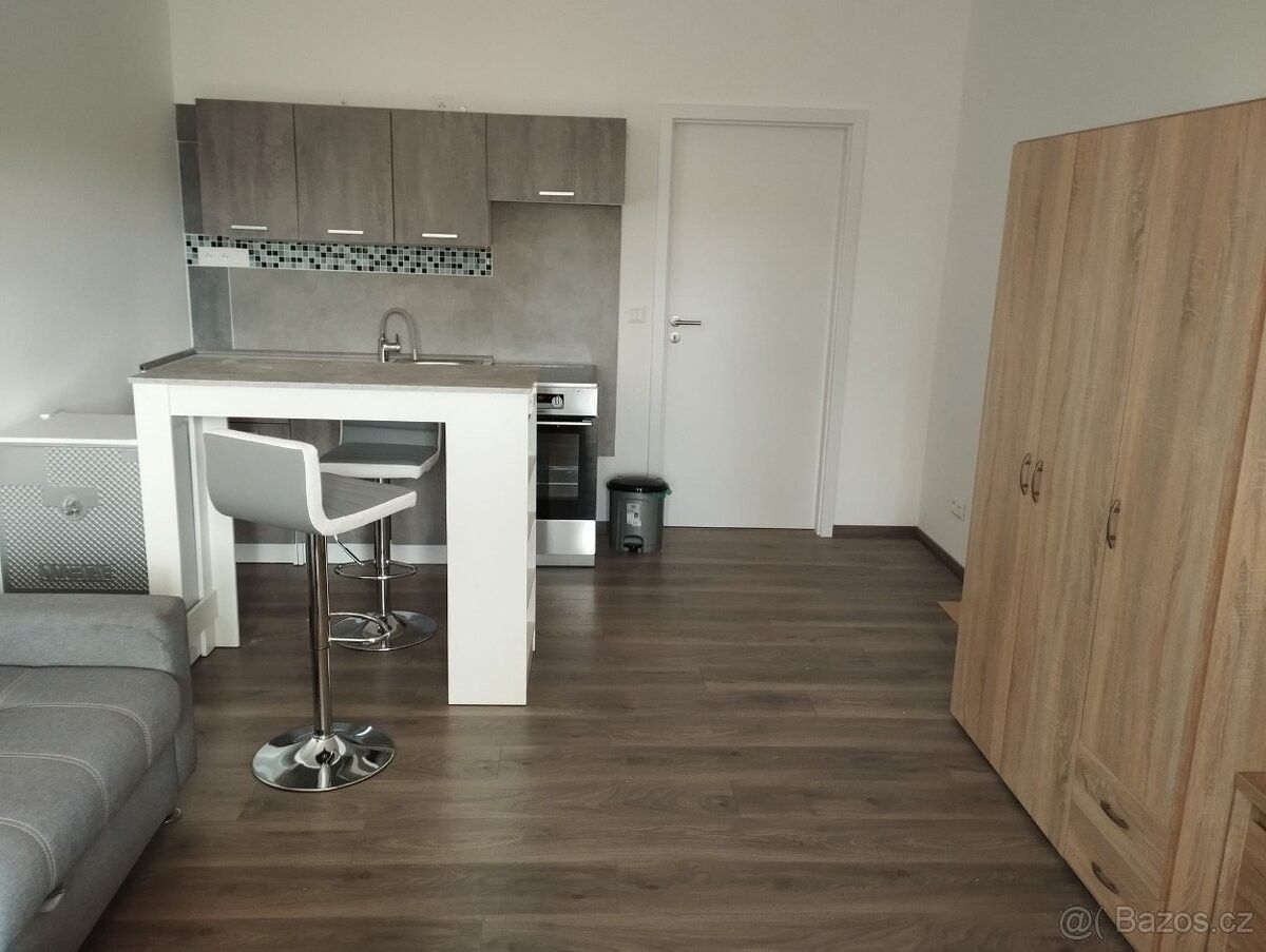 Byty, Polná, 588 13