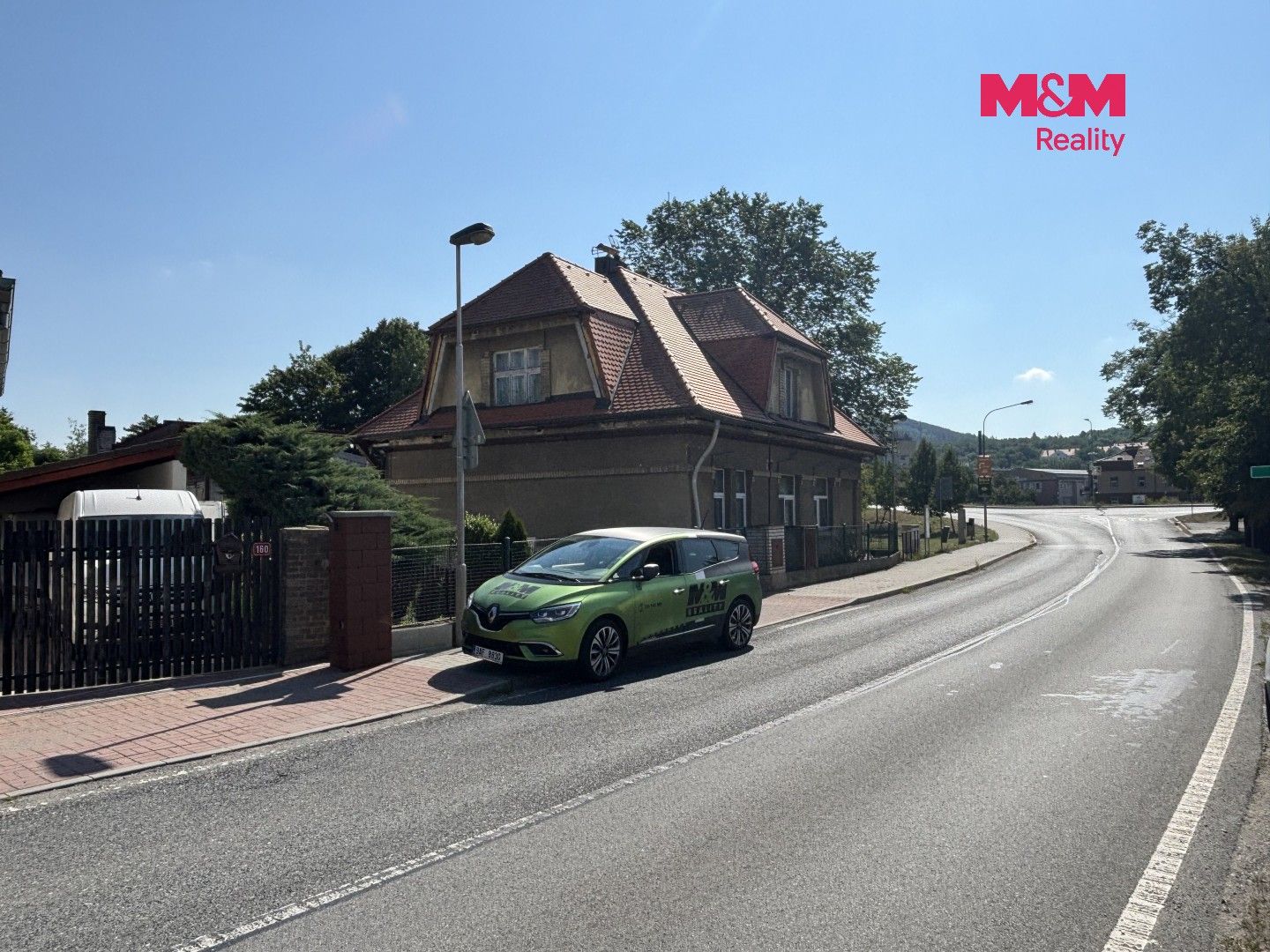 Prodej rodinný dům - Fučíkova, Králův Dvůr, 300 m² - 5