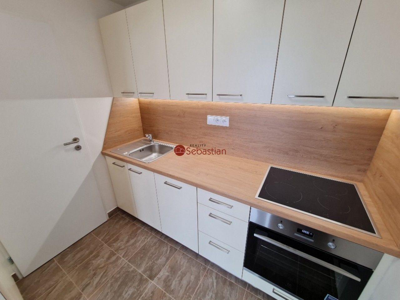 2+1, Antonína Sochora, Teplice, 48 m² - 2
