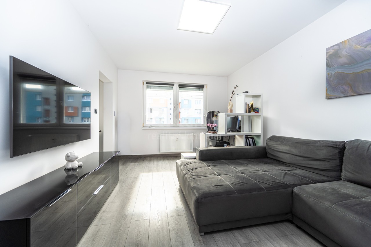 Byt 2+kk · 54 m² · Bydžovského, Praha - 3