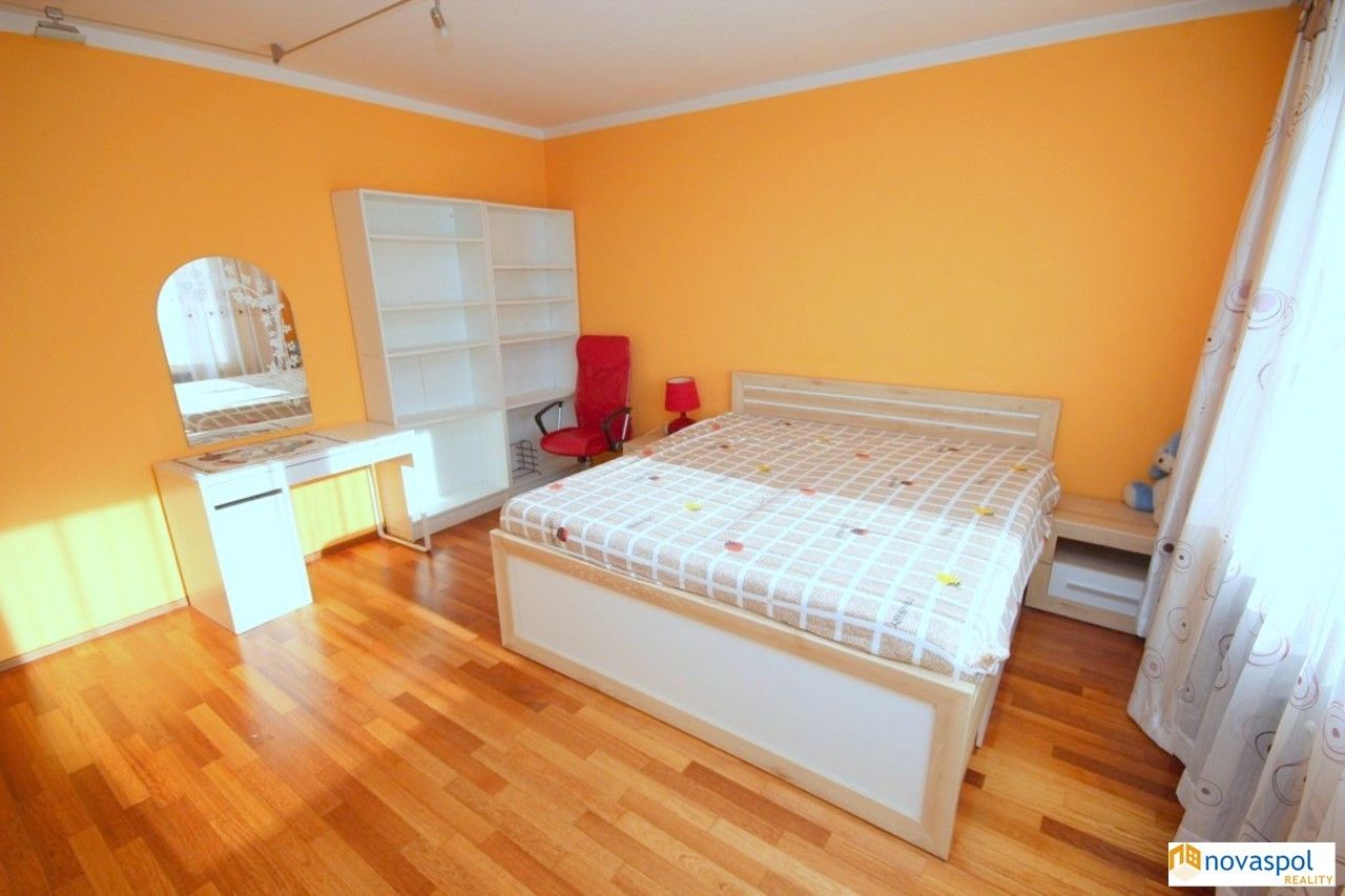 Byt · 20 m² · Krhanická, Praha - 3