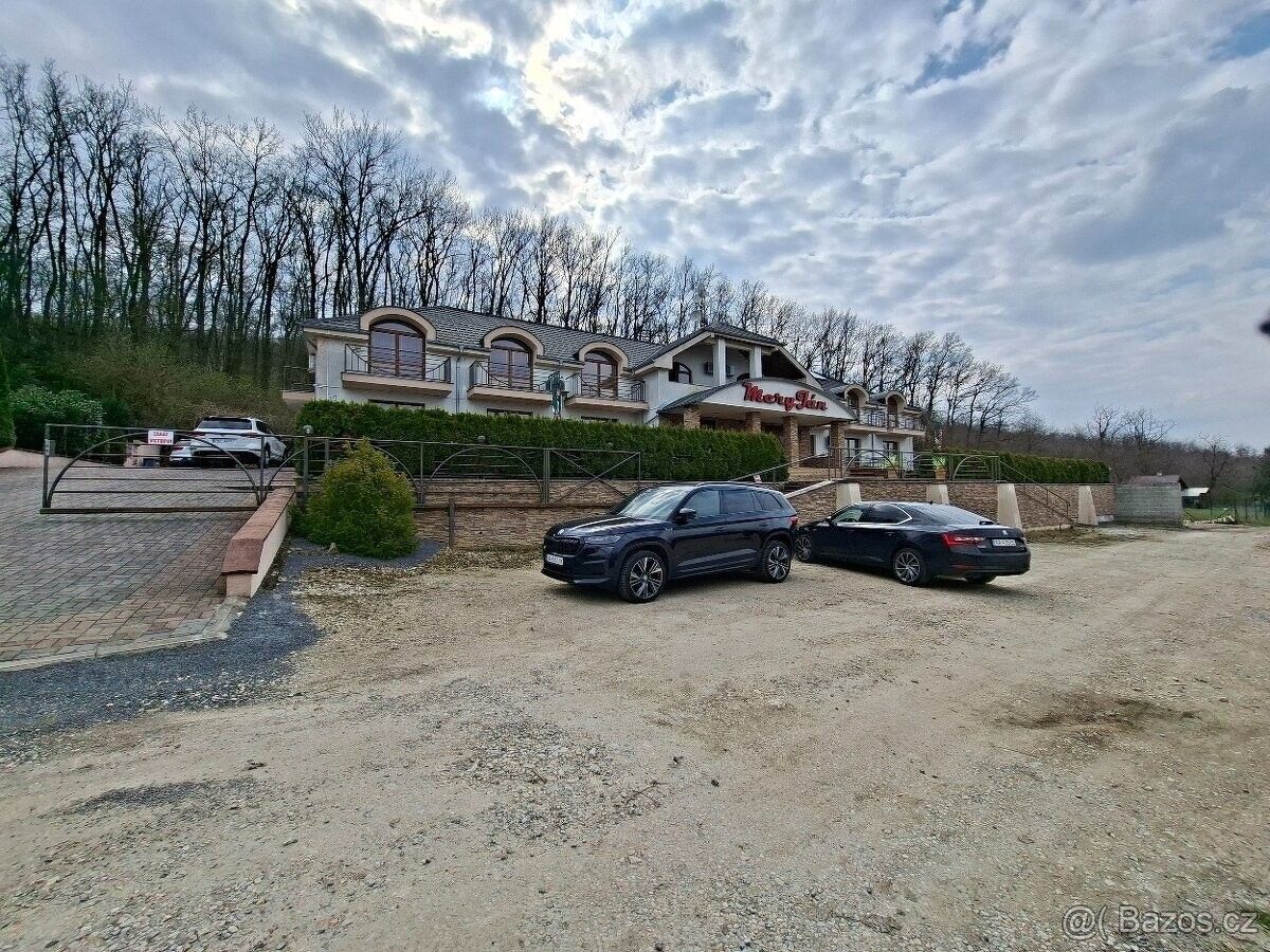 Restaurace · 987 65, Slovensko - 4