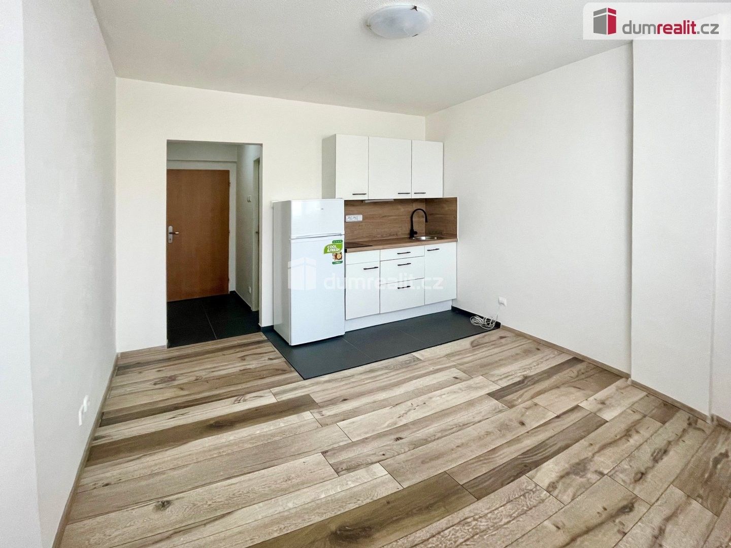 Byt 1+kk · 20 m² · Na okruhu, Praha - 3