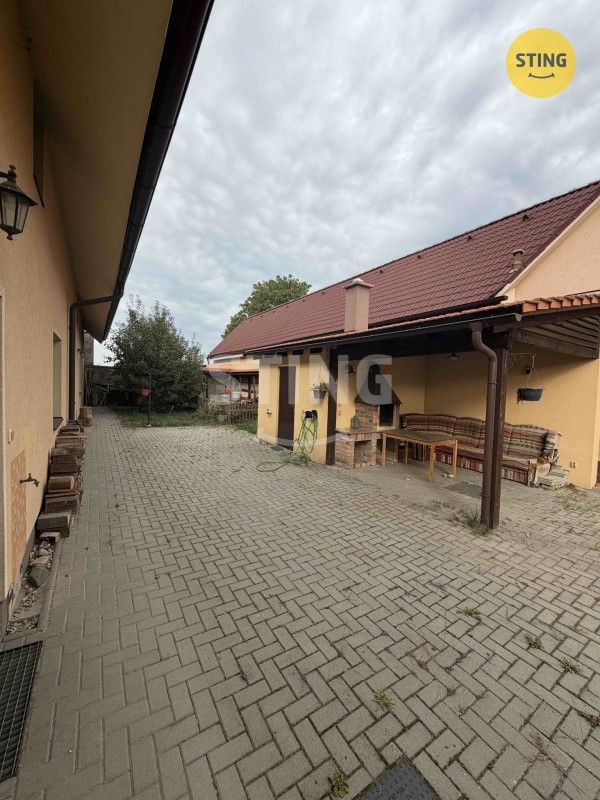 Pronájem rodinný dům - Cítov, 170 m² - 2