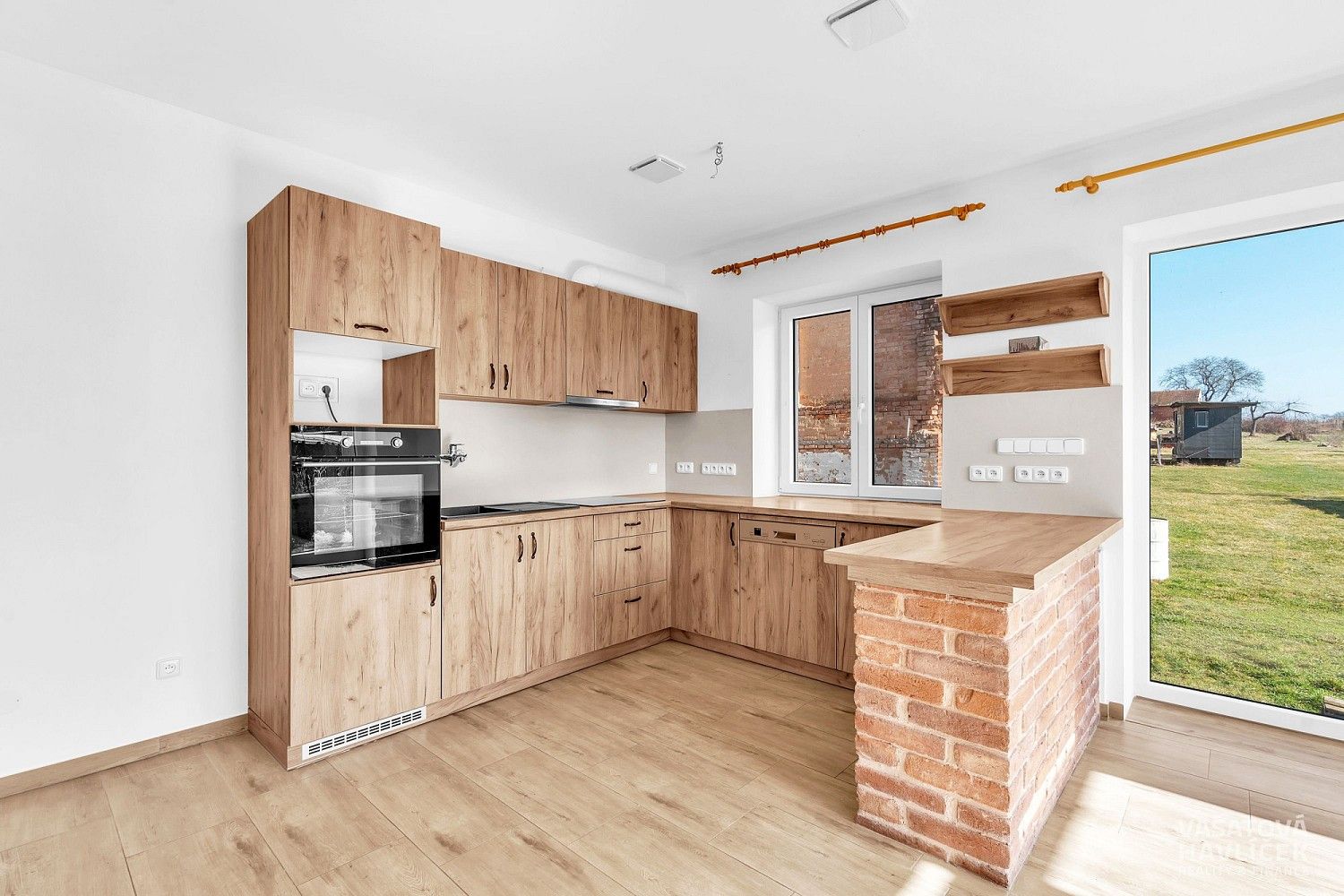 Rodinné domy, Nechanice, okres Hradec Králové, Královéhradecký kraj, 204 m² - 2
