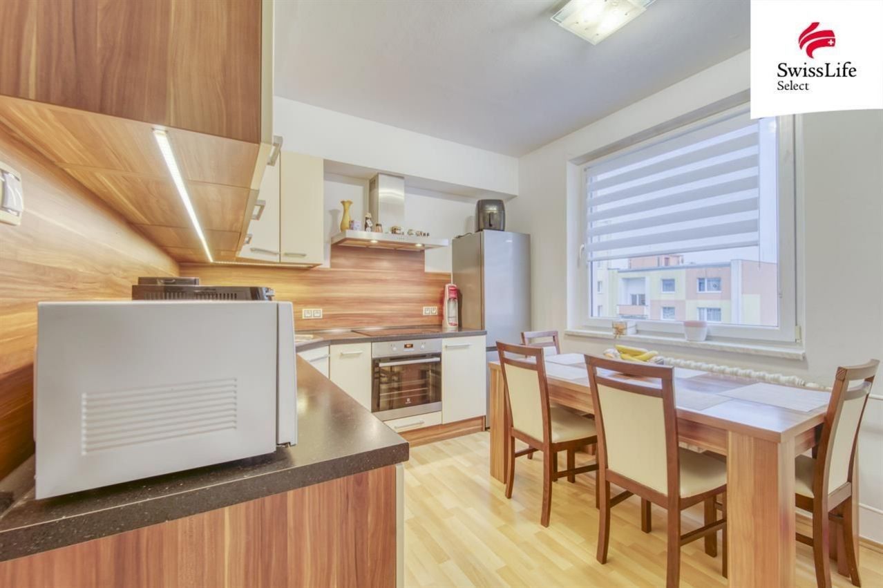 4+1, Dřevěná, Mariánské Lázně, 81 m²