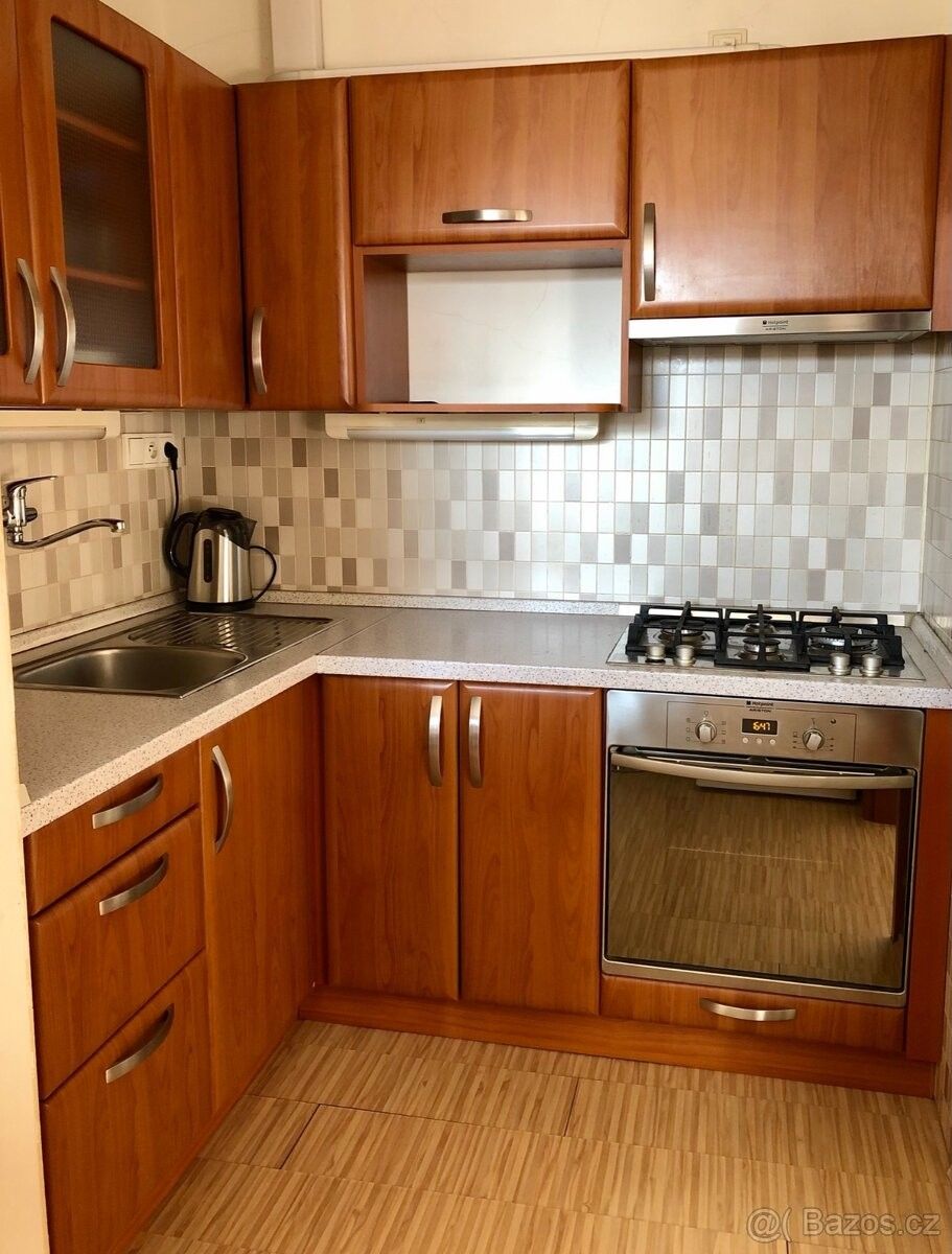 Pronájem byt - Praha, 180 00