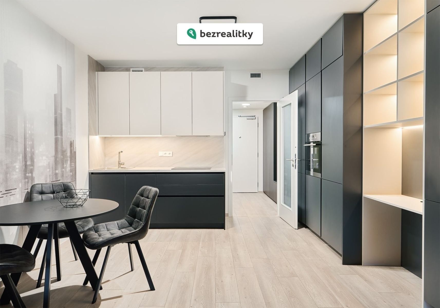 Prodej byt 1+kk - Poděbradská, Praha, 37 m²