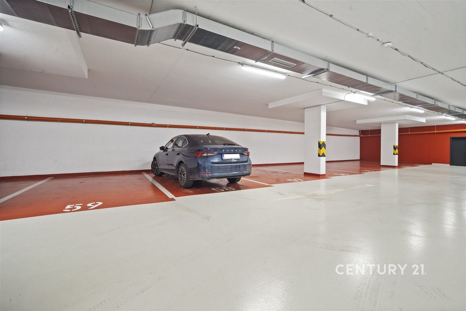 Nemovitost · 16 m² · Zlochova 2405, Praha Modřany - 4