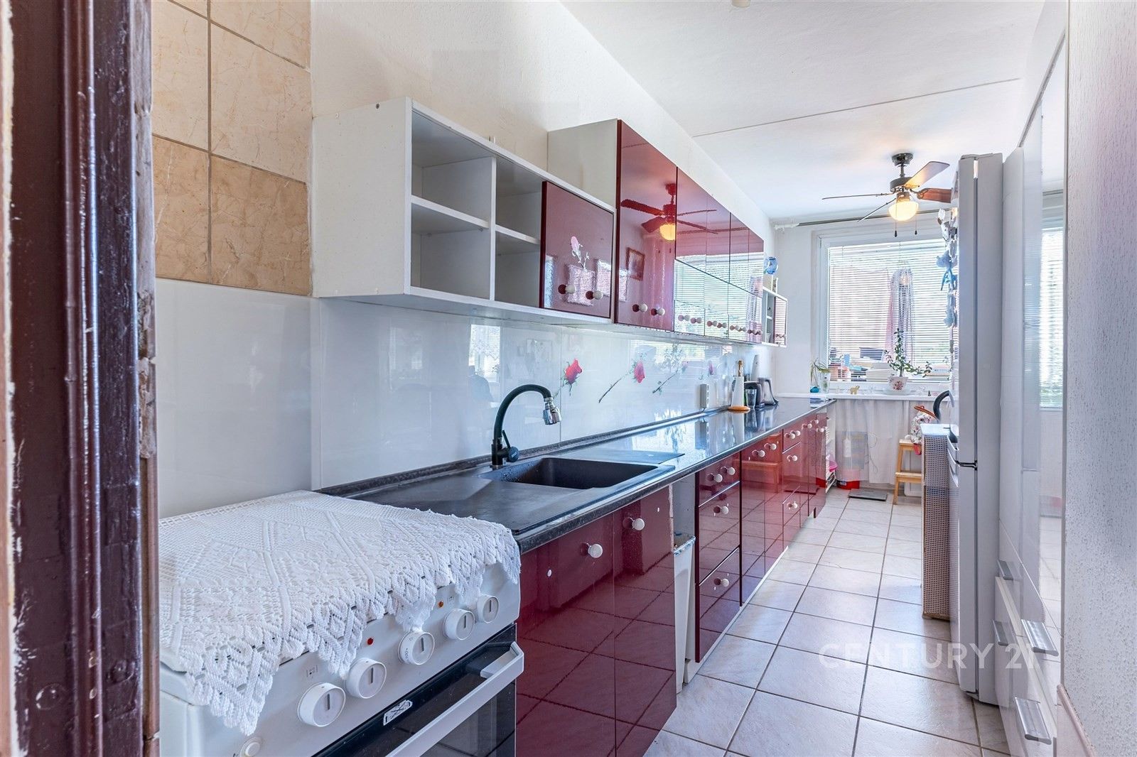 Byt 3+1 · 74 m² · Vondroušova 1158, Praha Řepy - 3