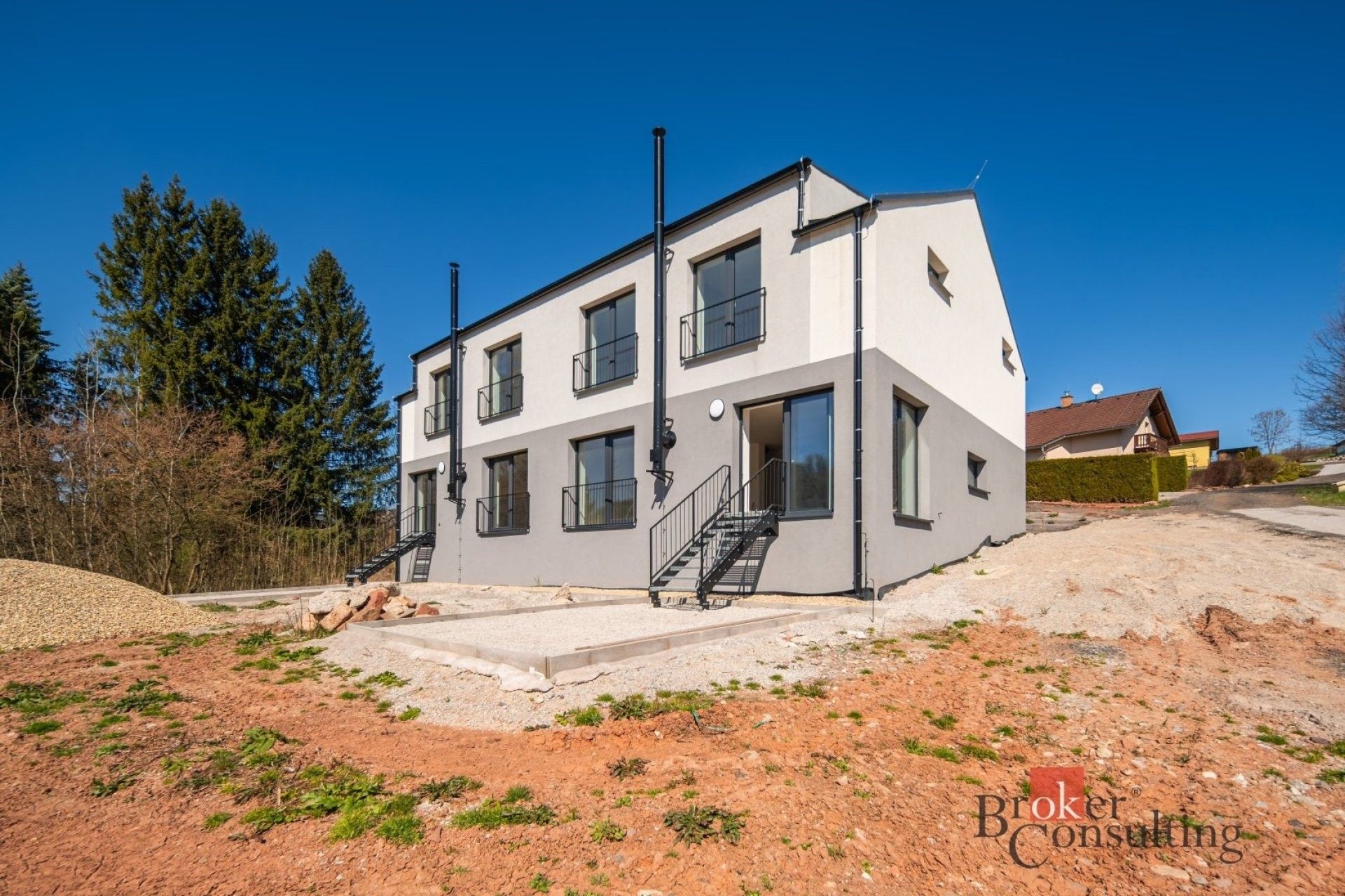 Rodinné domy, Mladé Buky, 264 m² - 2