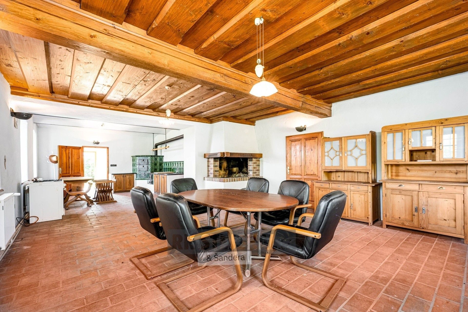 Rodinné domy, Brloh, 430 m² - 2