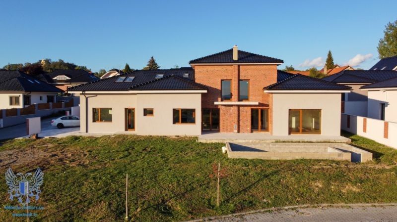 Rodinné domy, Mělník, 276 01