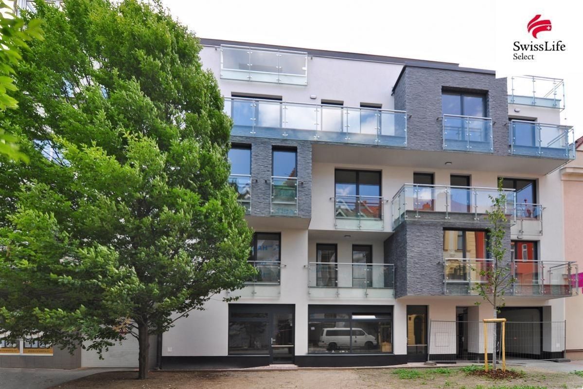 Ostatní, Bratranců Veverkových, Pardubice, 16 m²