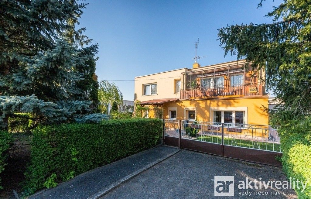 Rodinné domy, Nerudova, Neratovice, 220 m²