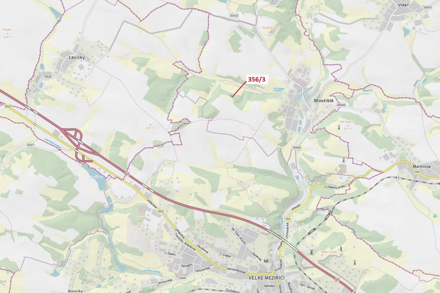 Les, 1 213 m²