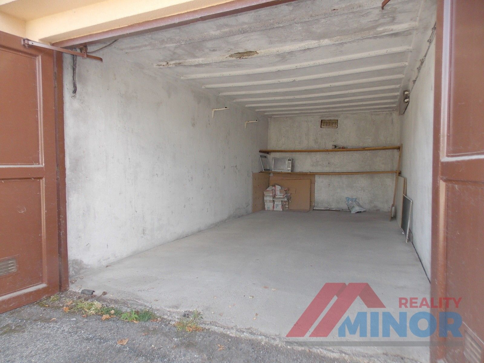 Garáže, O. Scheinpflugové 1597, Slaný, 20 m² - 2