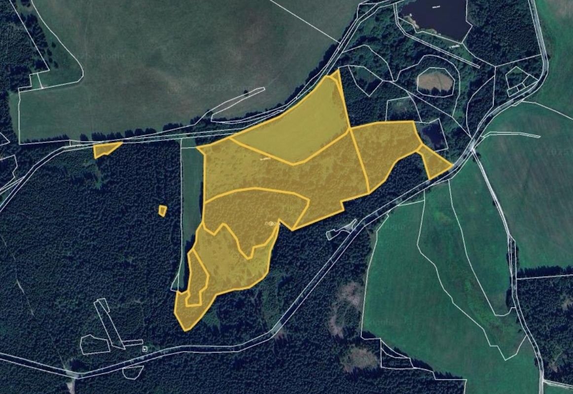 Louky, Lesná, 140 755 m²