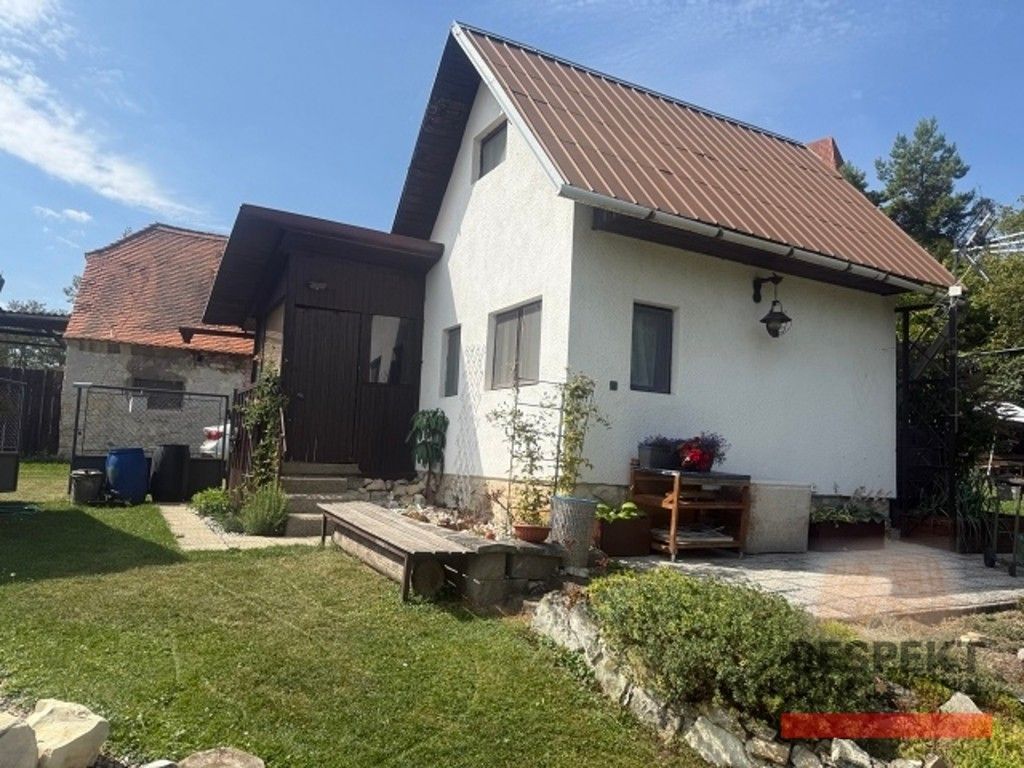 Chaty, Divice, Vinařice, 31 m²