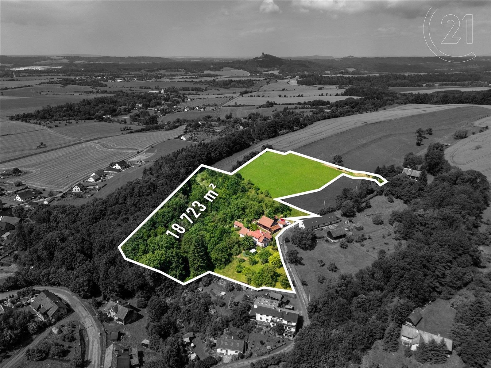 Prodej rodinný dům - Holenice, 297 m²